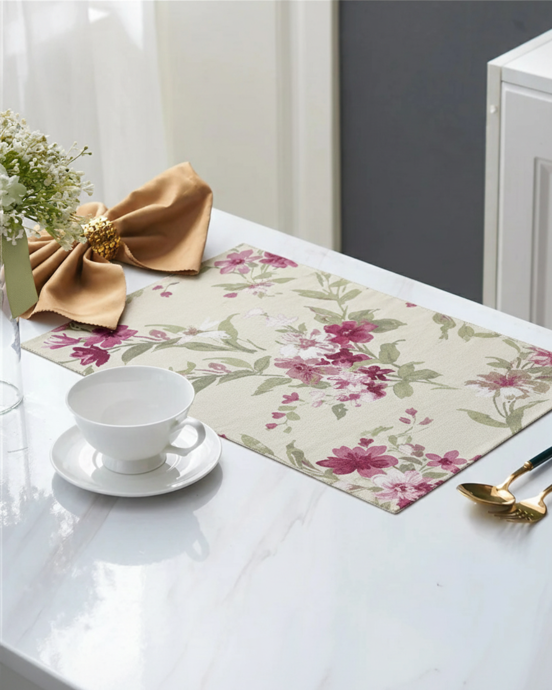 Placemats 100% Cotton 13x19 Inch, Dining Table Placemats Set of 6, Place Mats for Dining Table Decor, Kitchen & Table Linens, Coffee Mat