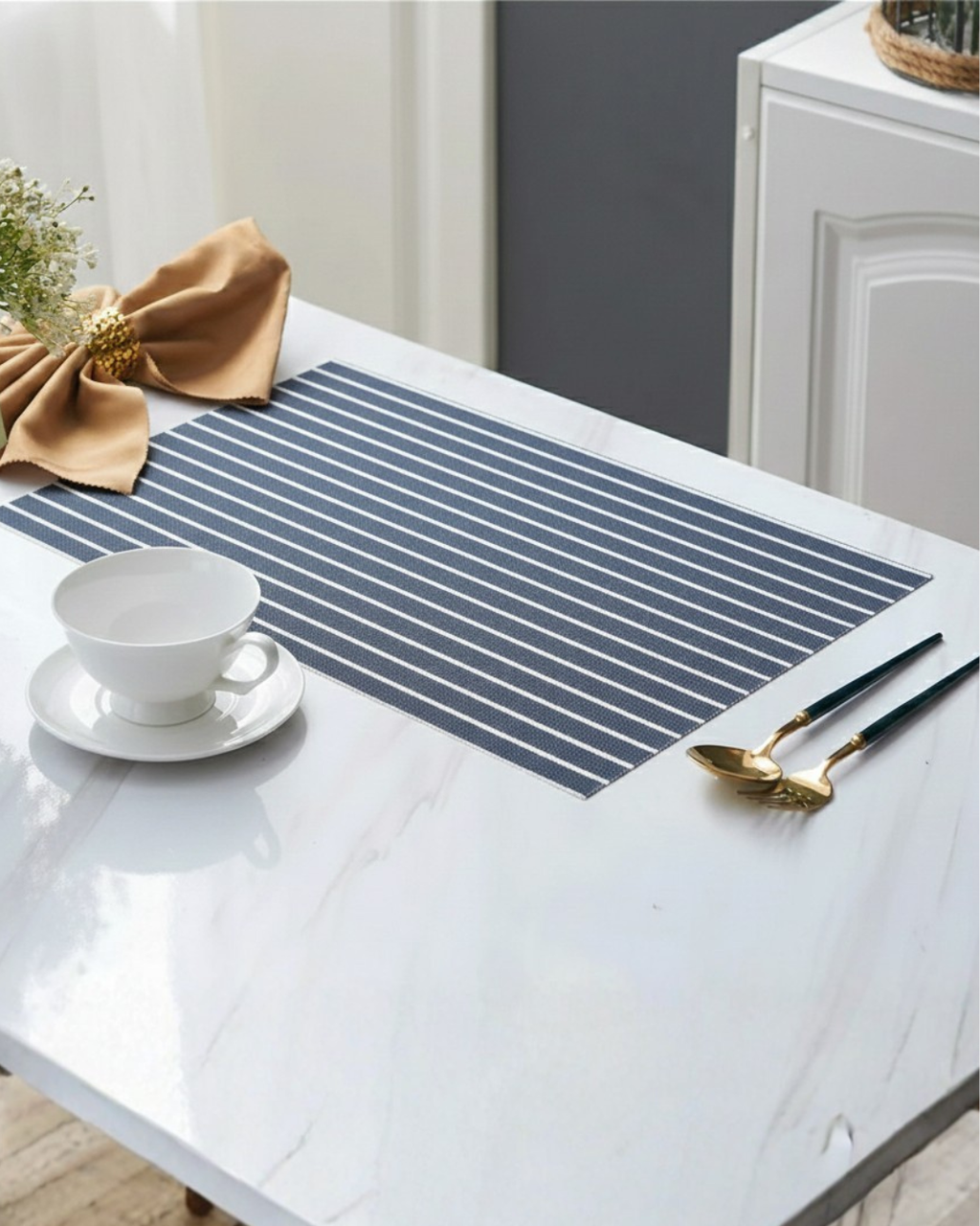 Placemats 100% Cotton 13x19 Inch, Dining Table Placemats Set of 6, Place Mats for Dining Table Decor, Kitchen & Table Linens, Coffee Mat