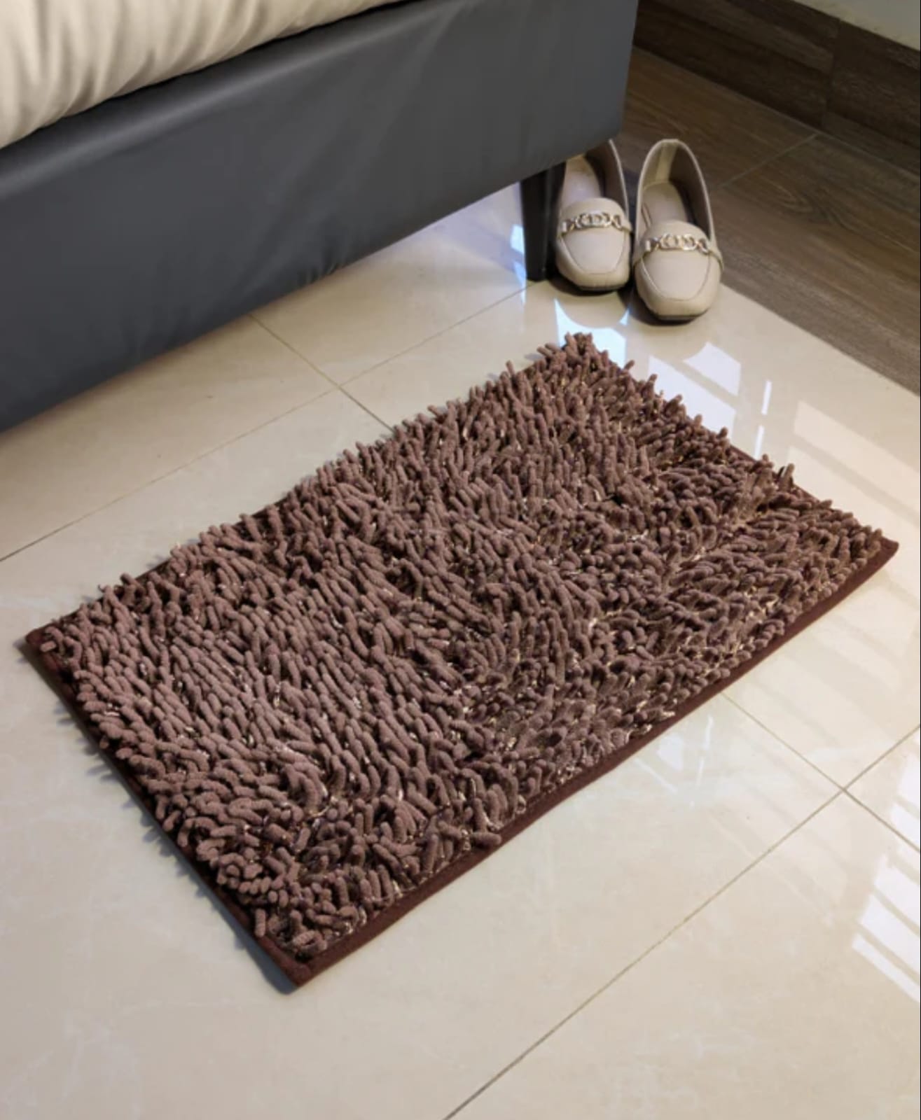 Microfiber Chenille Door Mat – Ultra Absorbent, Non-Slip Entrance Rug for Home & Office