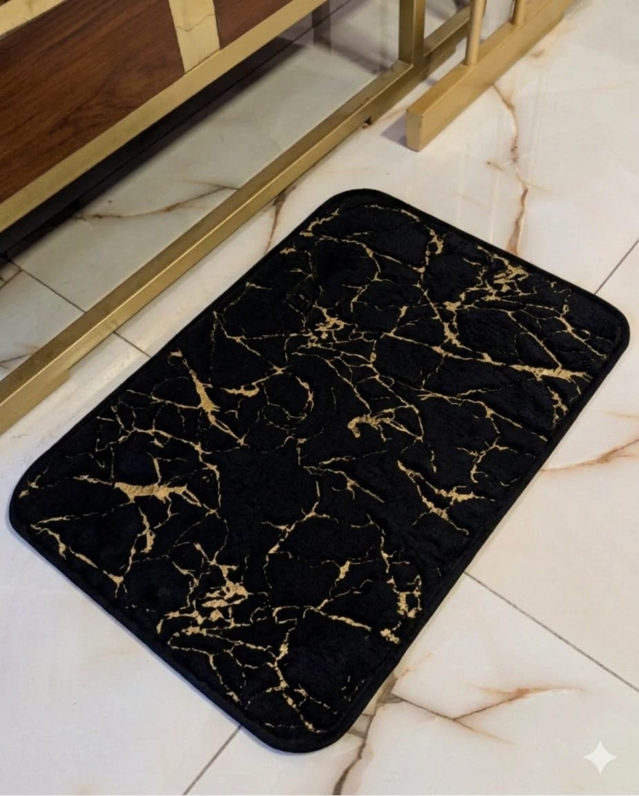 Luxurious Gold Stripe Faux Rabbit Fur Mat Size 40cm x 60cm