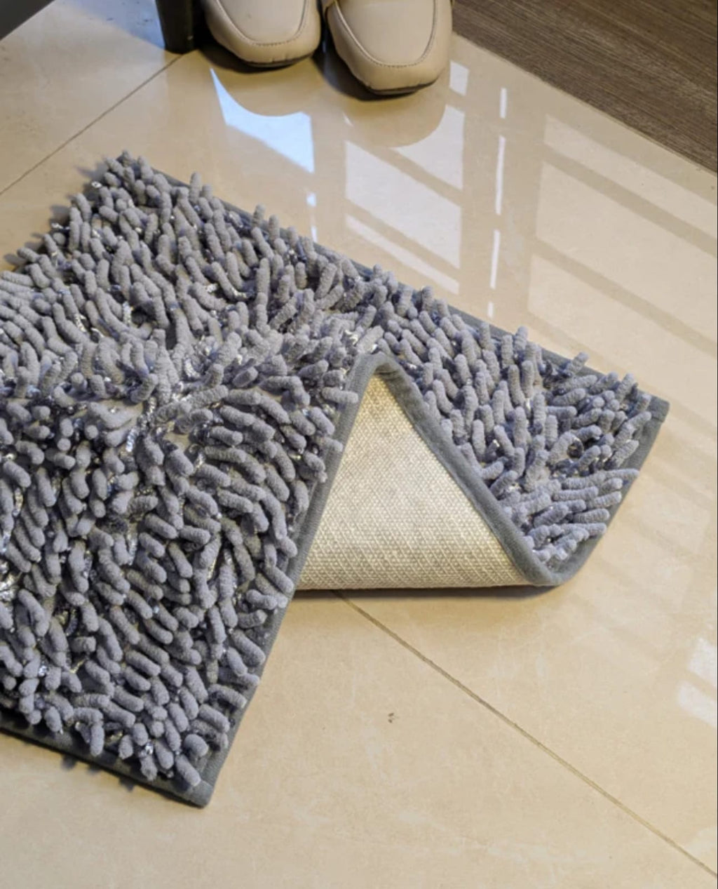 Microfiber Chenille Door Mat – Ultra Absorbent, Non-Slip Entrance Rug for Home & Office