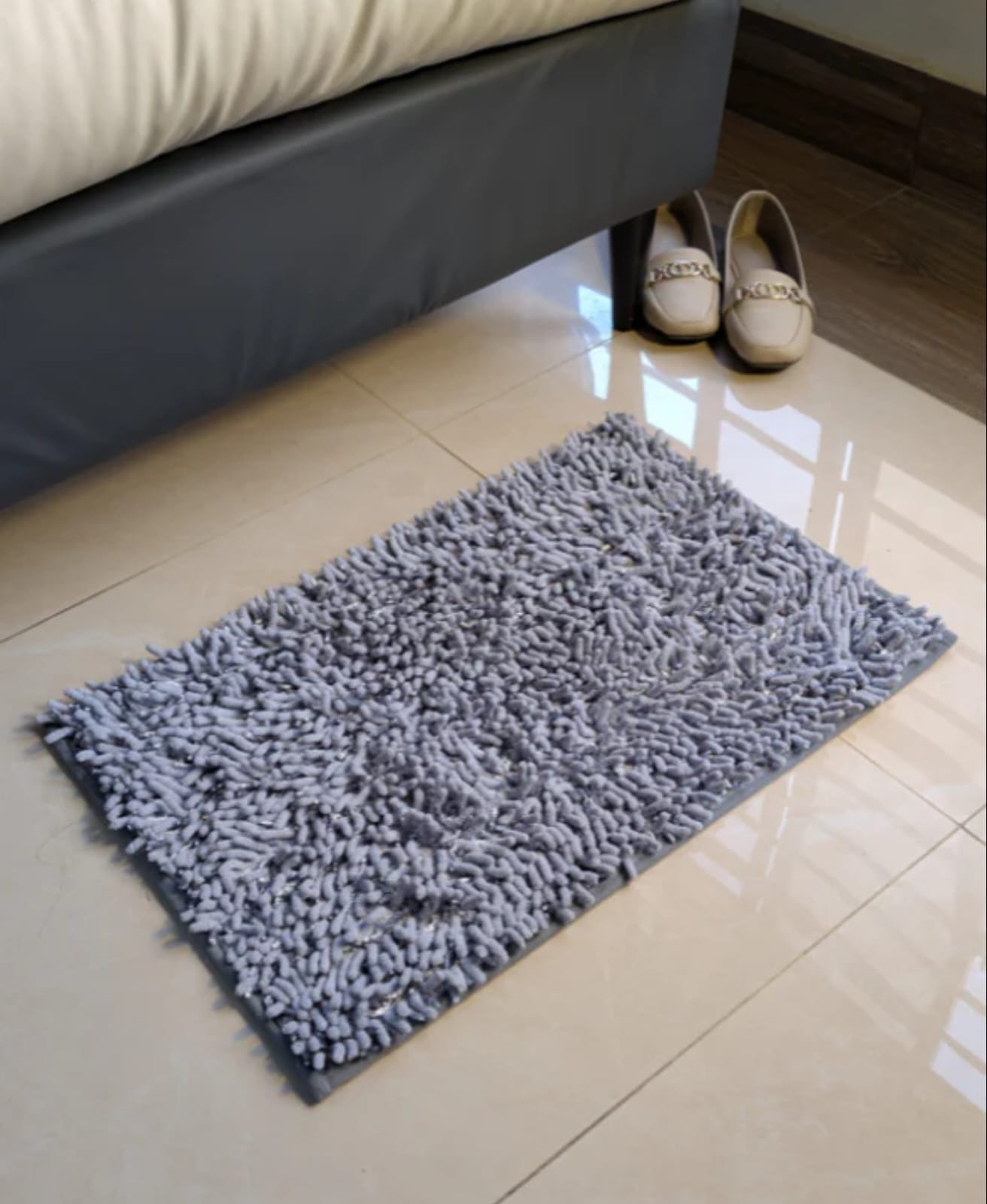 Microfiber Chenille Door Mat – Ultra Absorbent, Non-Slip Entrance Rug for Home & Office